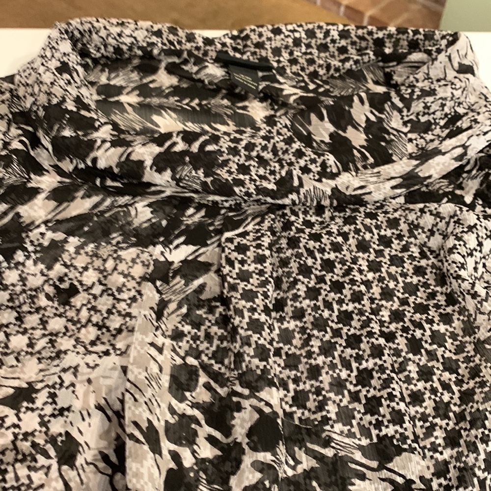 Woman’s Vintage Lane Bryant sheer blouse. - Picture 4 of 7